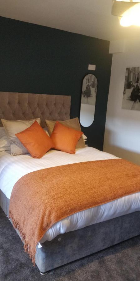 Free Derry Apartments Екстериор снимка