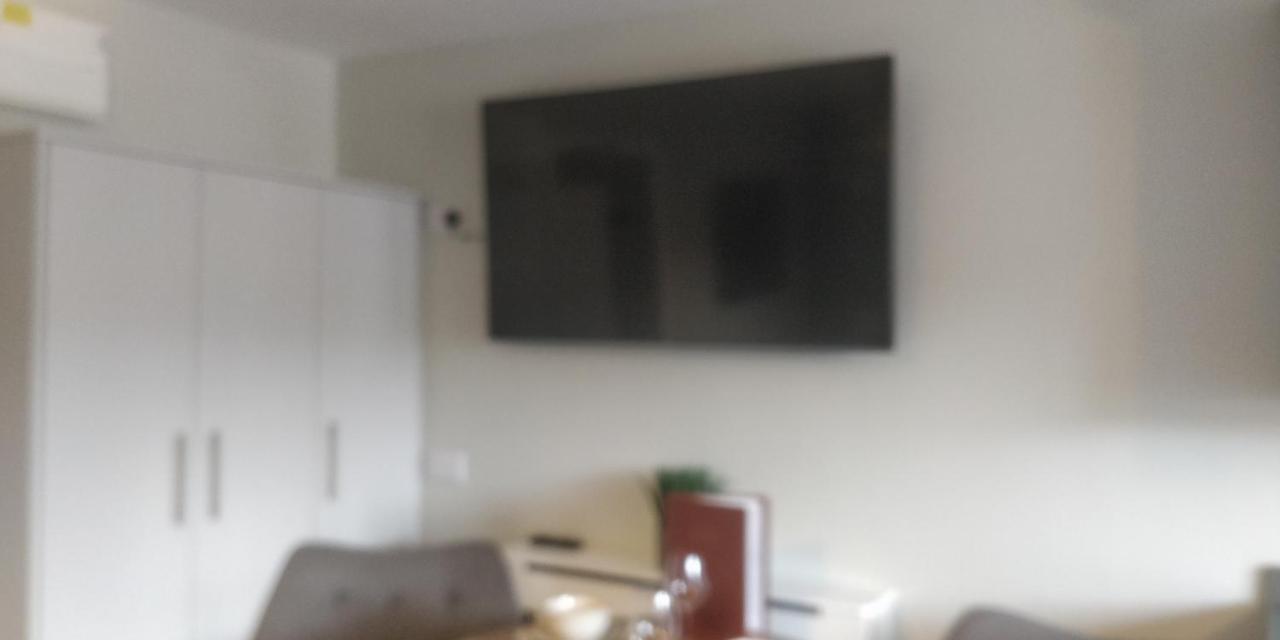 Free Derry Apartments Екстериор снимка