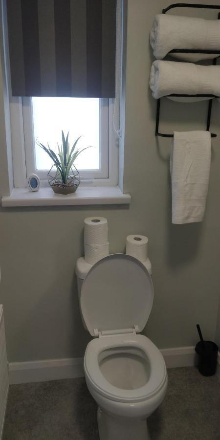 Free Derry Apartments Екстериор снимка